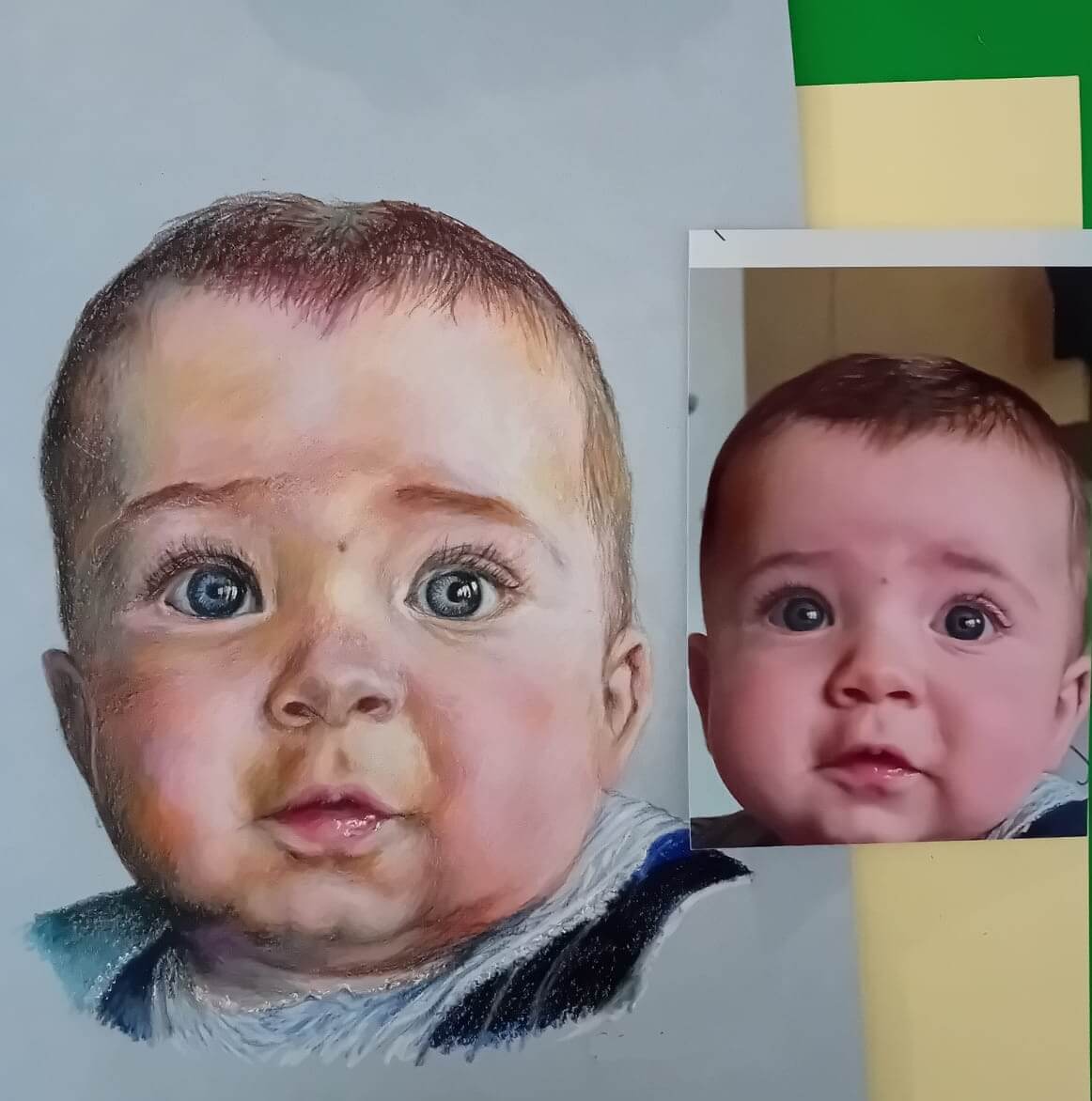 Portrait d'un bébé dessiné au crayon