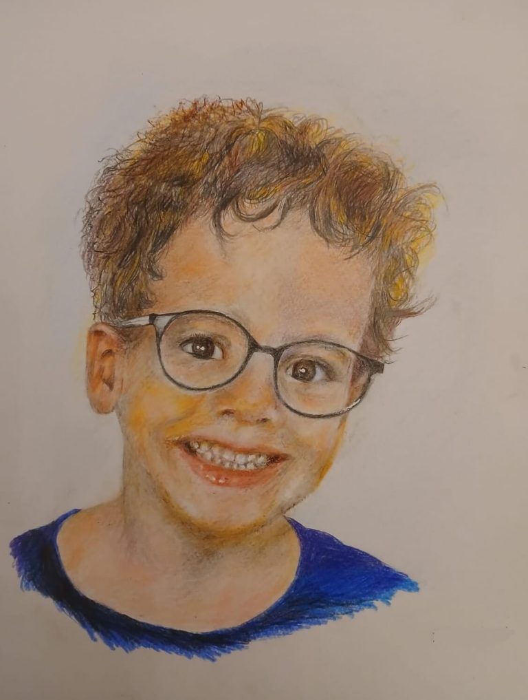 Portrait d'une fillette dessiné au crayon